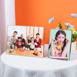 Advertising-Grade Tabletop Display